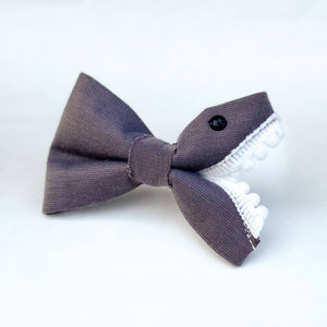 DOGGISH Chomp! Dog Bow Tie