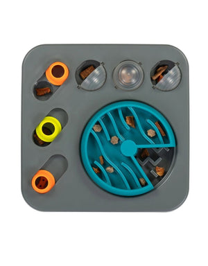 MESSY MUTTS Dog  Interactive Puzzle Feeder Square