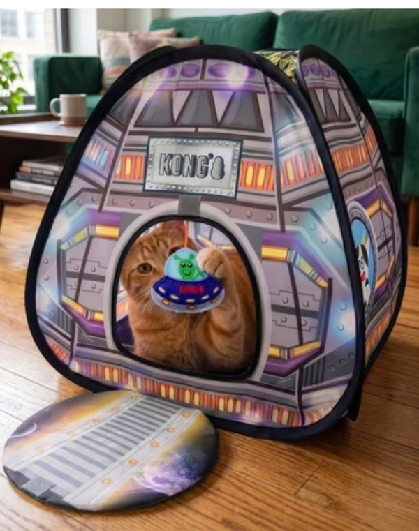 KONG Play Spaces House for Cats UFO