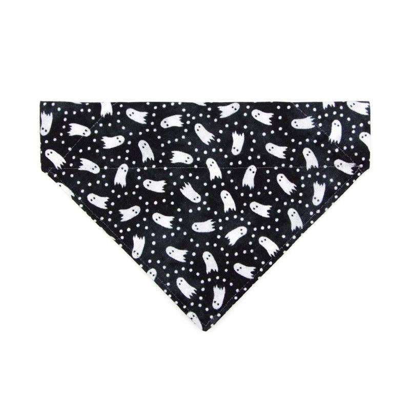 MADE BY CLEO Chasing Ghosts Bandana for Cats