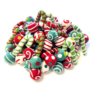 KARMA CAT Felt Holiday Cat Toy