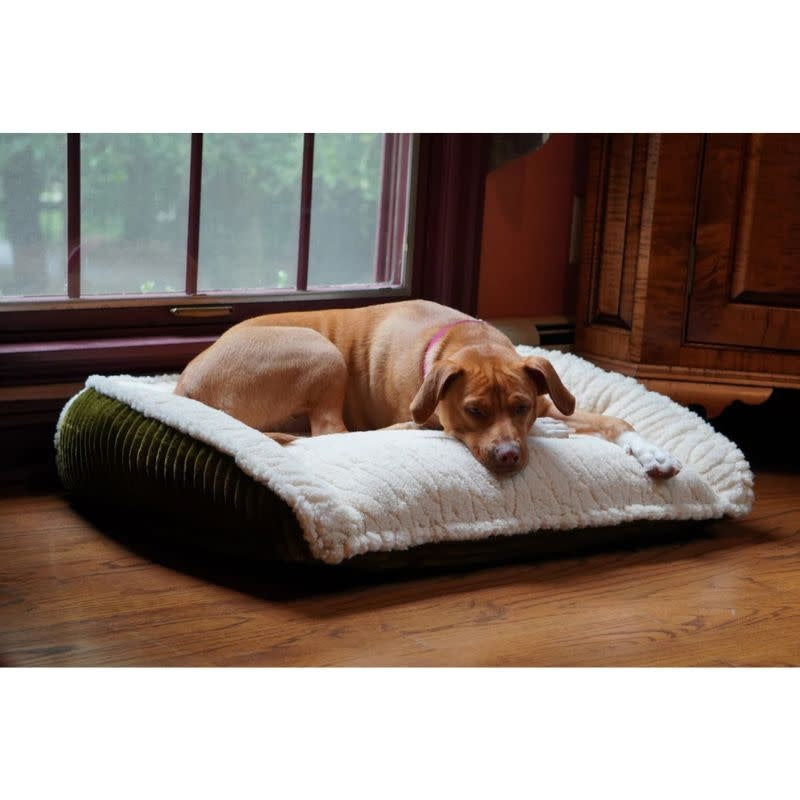 HUGGLEHOUNDS Scout Bed Olive