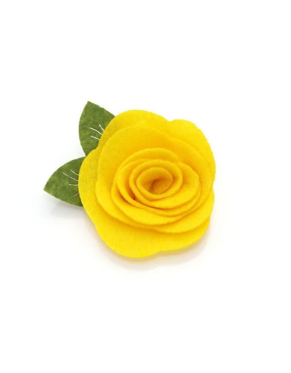 MADE BY CLEO Cat Flower Corsage Buttercup Yellow