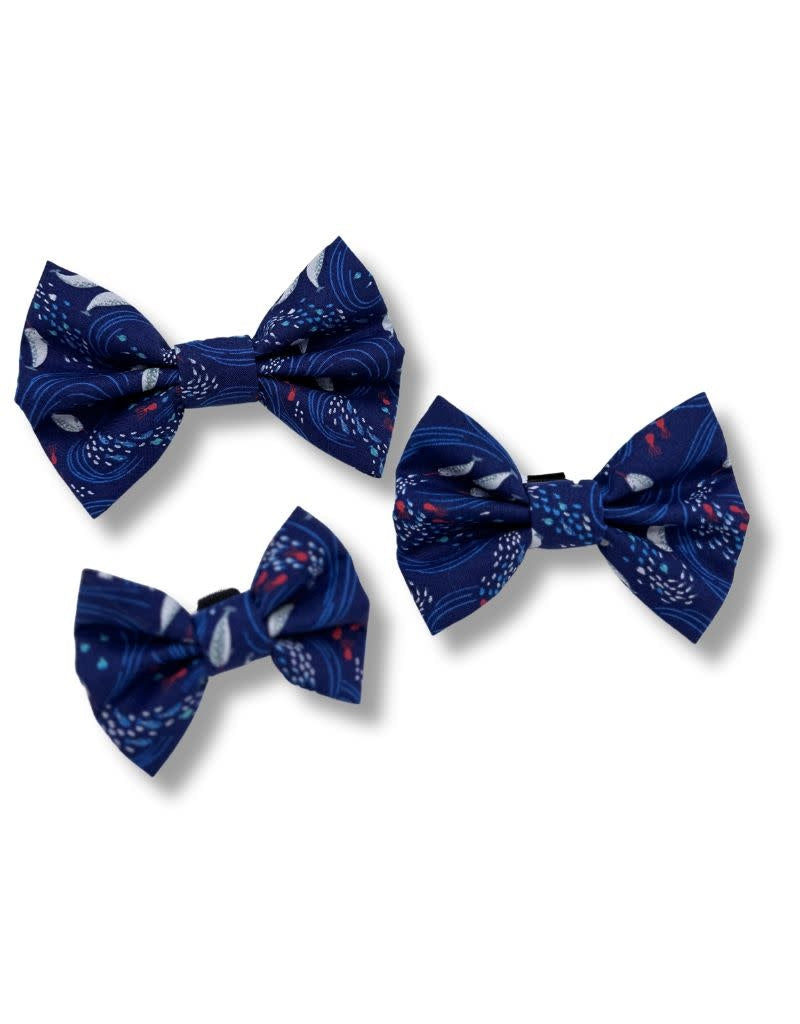 FISH & BONE Bow Tie Swirling Seas