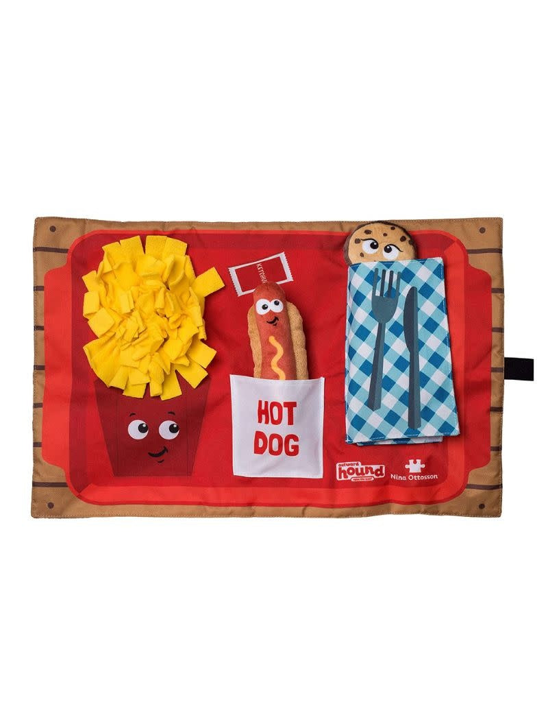OUTWARD HOUND Activity Matz Fast Food Fun Dog Puzzle Mat