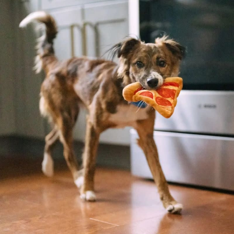 P.L.A.Y. Snack Attack Puppy-Roni Mini