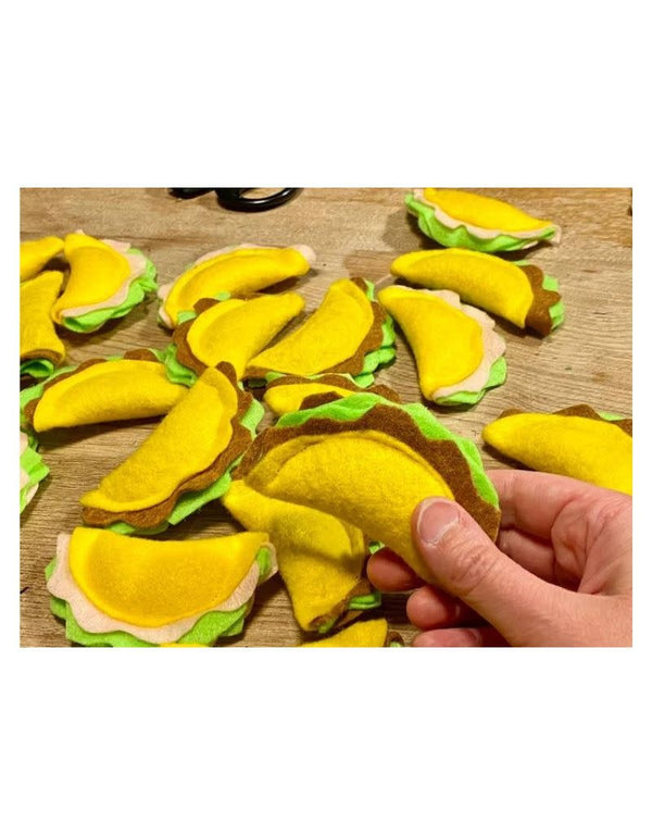 PROXIMA DESIGNS Taco Cat Toy