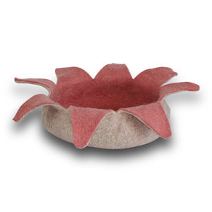 KARMA CAT Rose Felt Petal Bed 14in