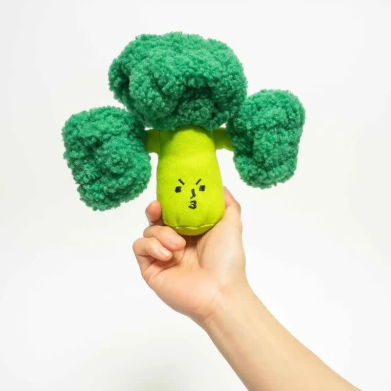 THE FURRY FOLKS Broccoli Nose Work Toy