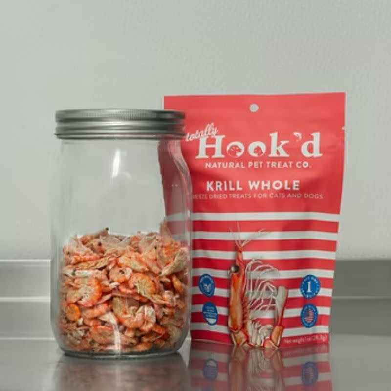 TOTALLY HOOK'D Whole Krill Dog Treat 1 OZ