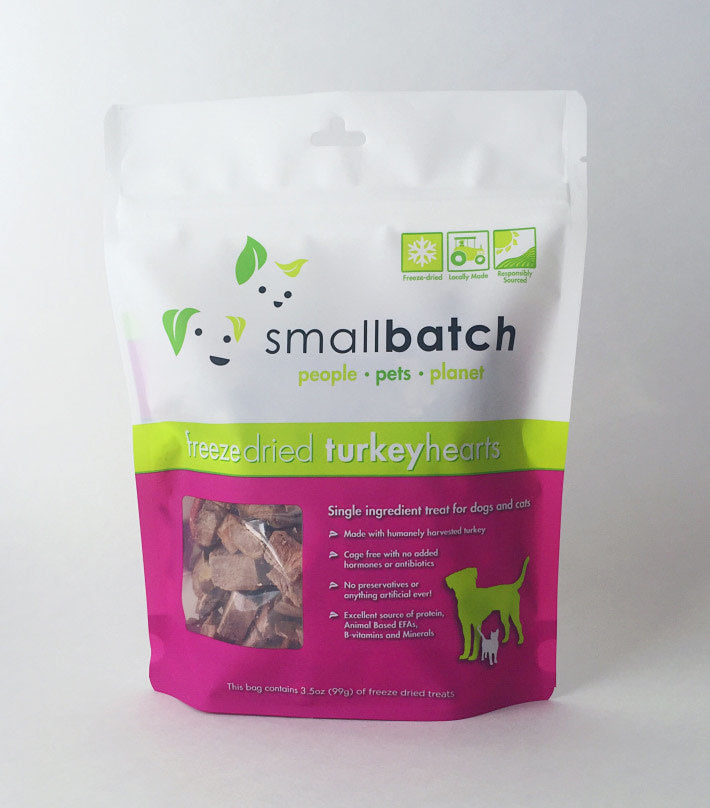 SMALL BATCH Freezedried Turkey Heart Dog & Cat Treats 3.5 oz.
