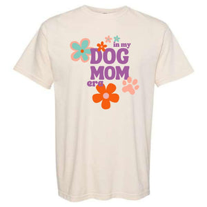 FISH & BONE Dog Mom Era T-shirt Ivory